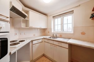 KITCHEN- click for photo gallery